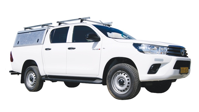 Toyota Hilux Double Cab 4x4 2.4 A/T Diesel