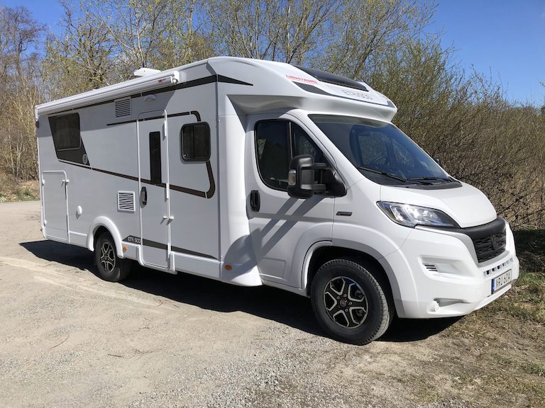 Motorhome Medium