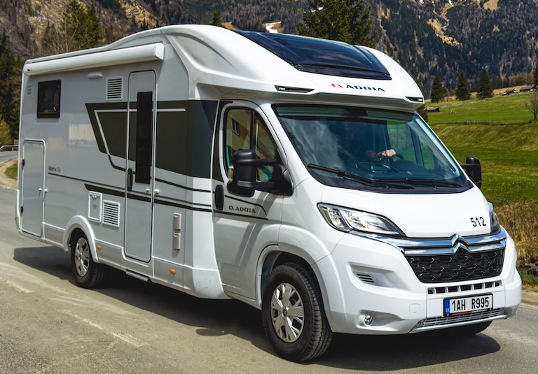 Adria Matrix AXESS M670SL Manual