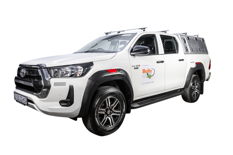 Toyota Hilux 4X4 2.4L Diesel Auto - Double Cab 5 Seater