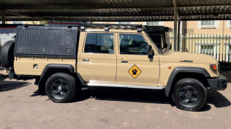 Toyota Land Cruiser 79 4x4 D/C AT